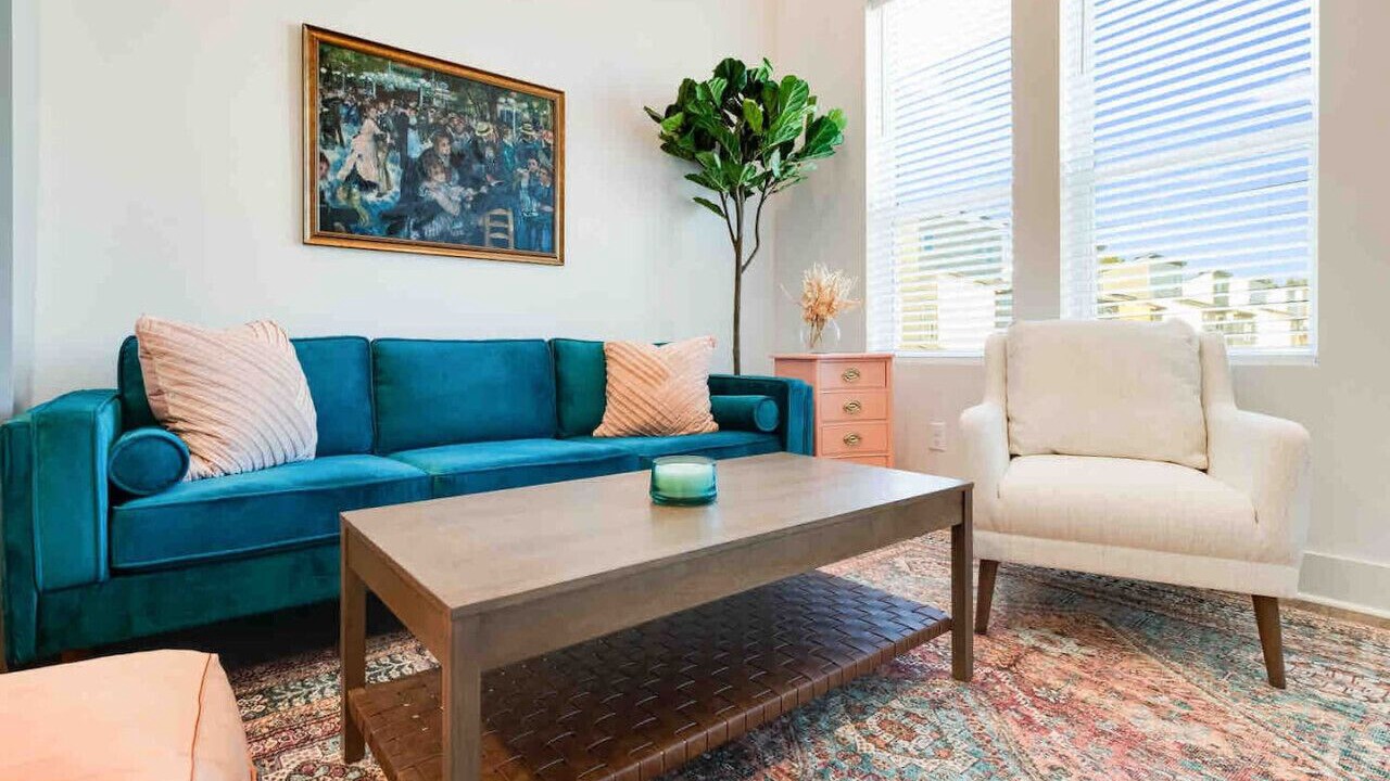 Photo of Livingroom in Lafayette