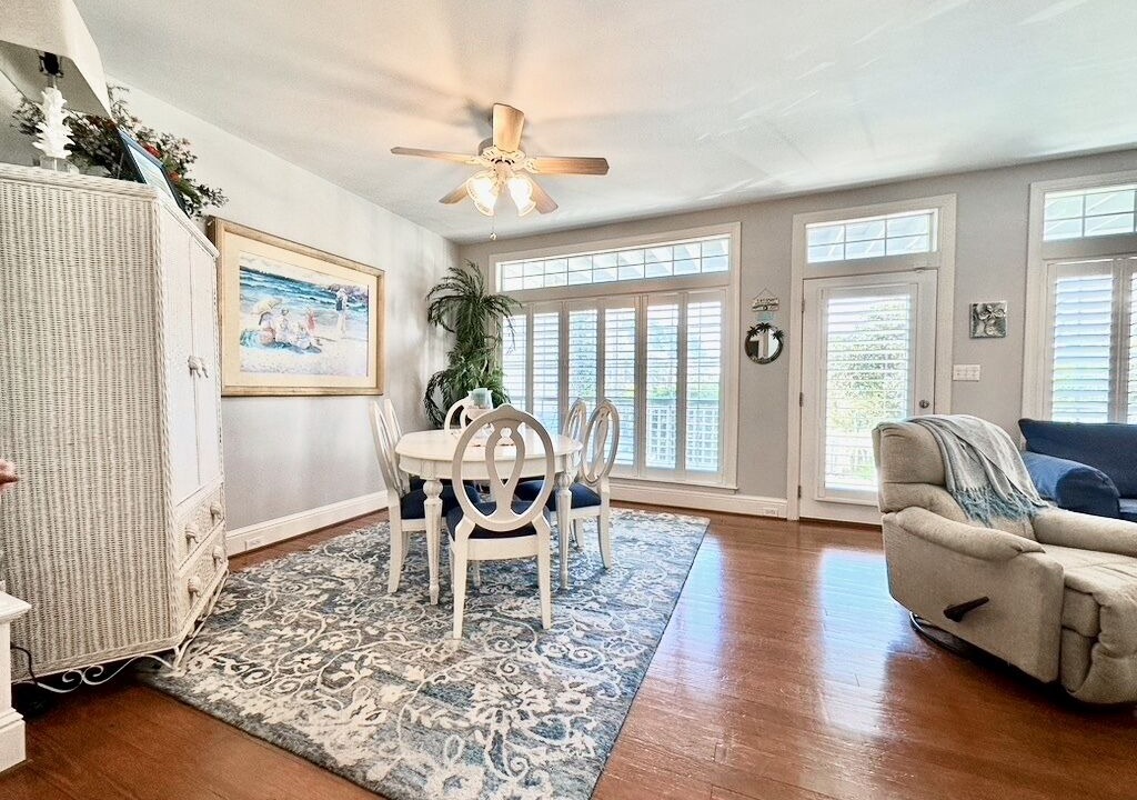 Photo of Bedroom in Gulf Place