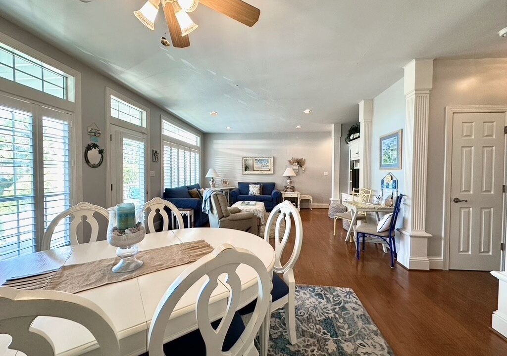 Photo of Bedroom in Gulf Place