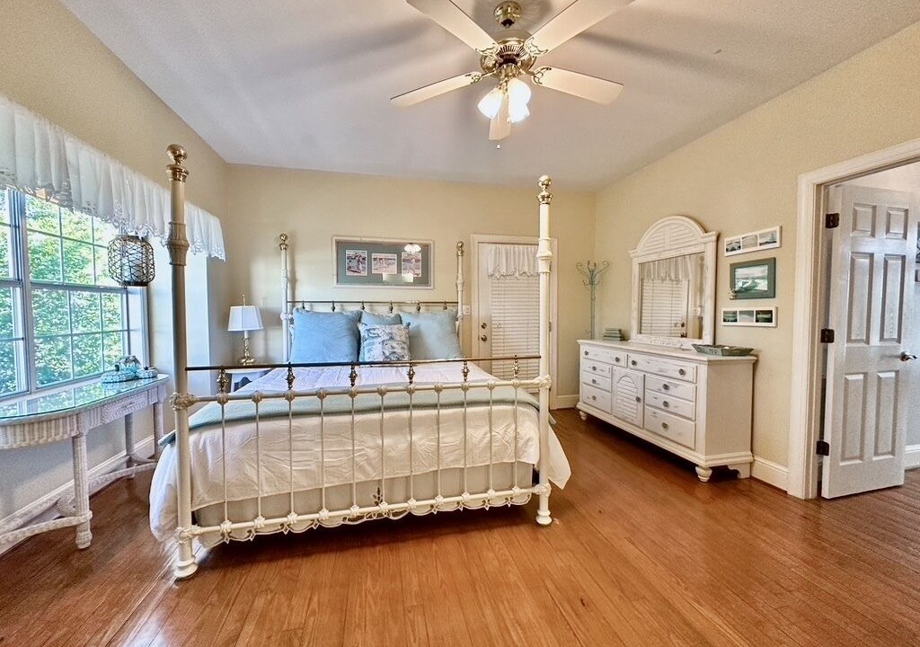 Photo of Bathroom in Gulf Place