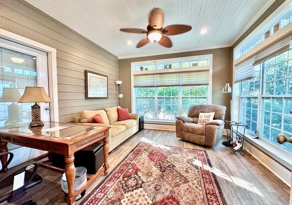 Photo of Bedroom in Gulf Place