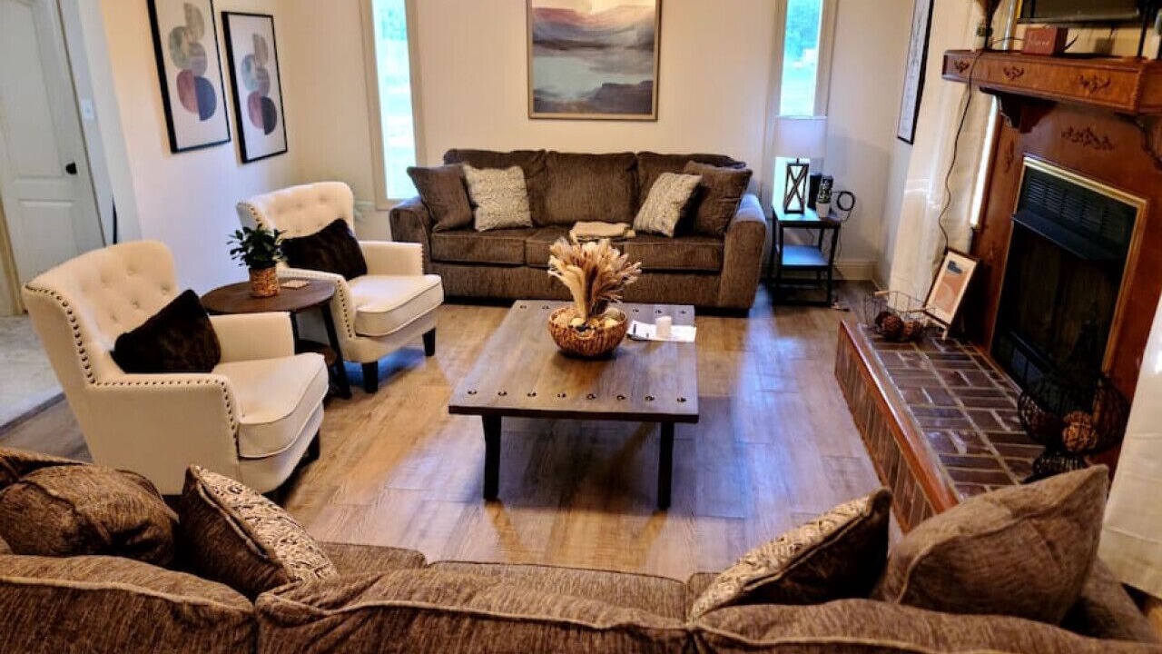 Photo of Livingroom in Pine Grove