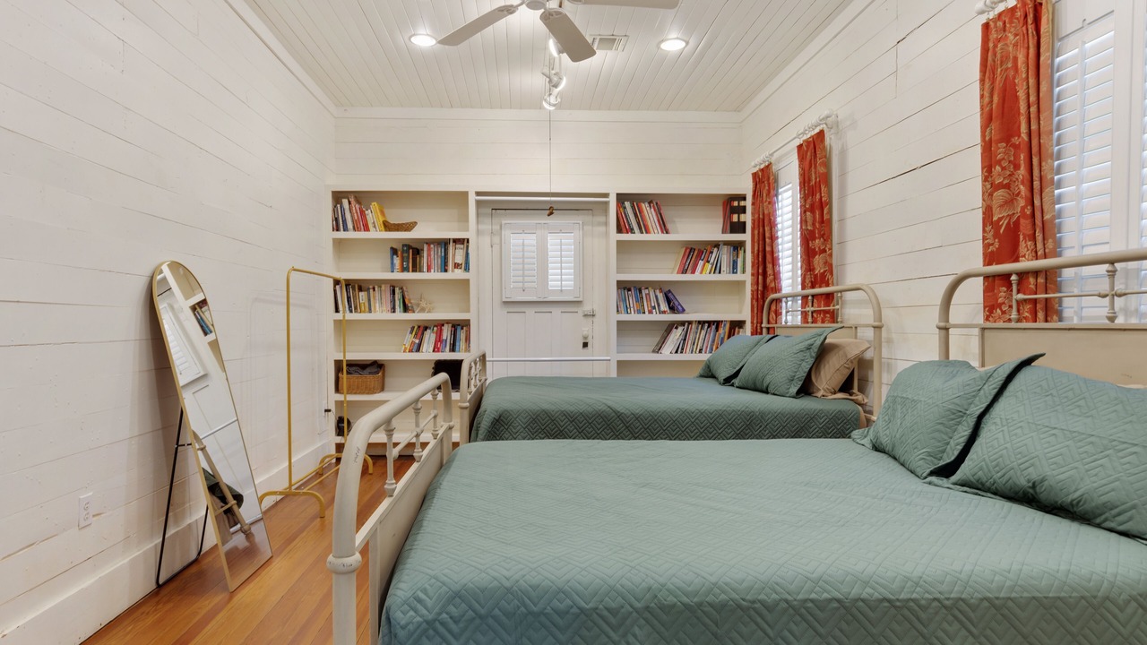 Photo of Bedroom in Arnaudville