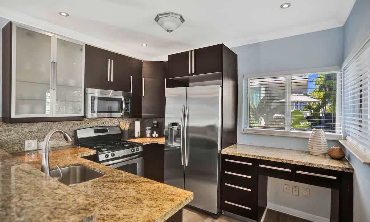 Photo of Kitchen in Hendricks and Venice Isles