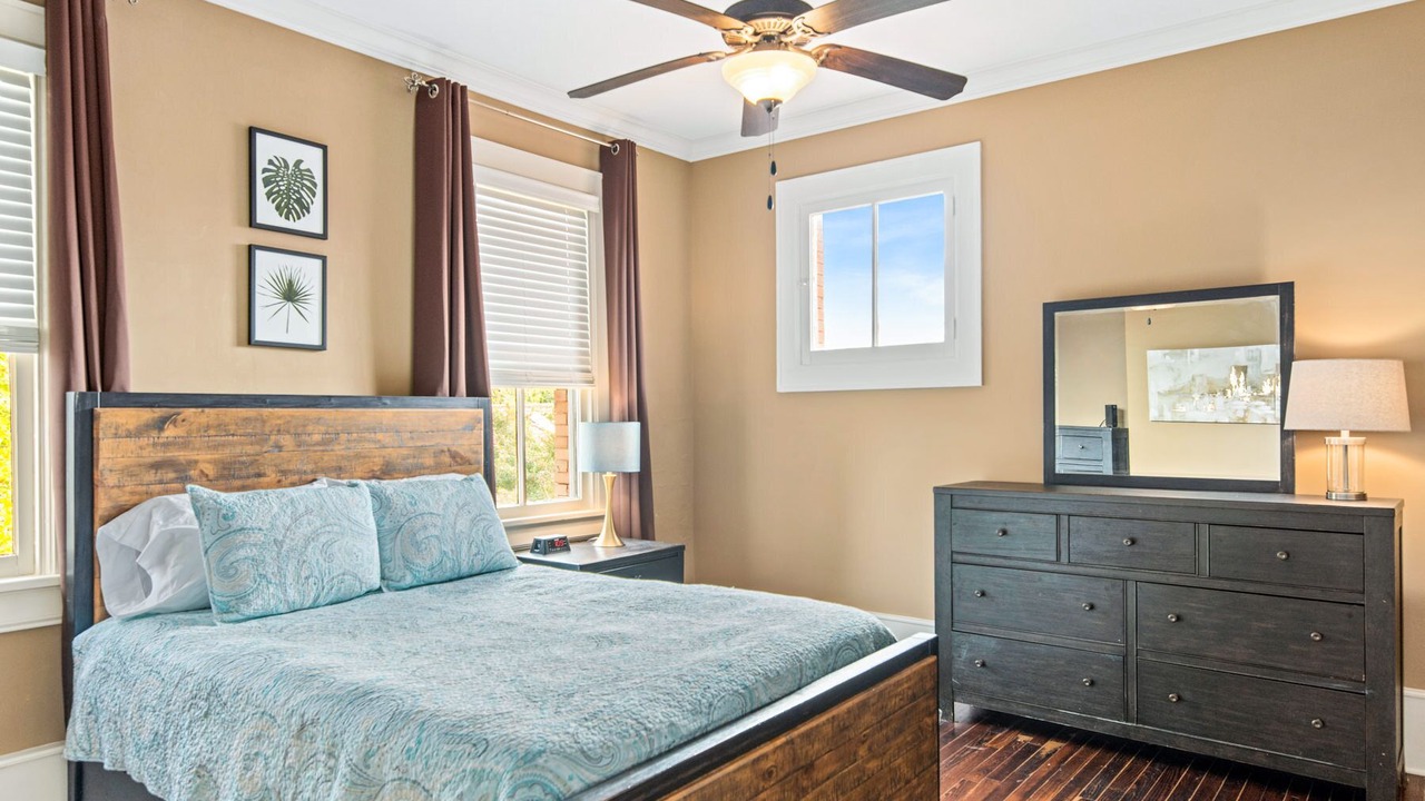 Photo of Bedroom in Natchez