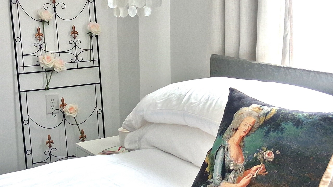 Photo of Bedroom in Broadmoor