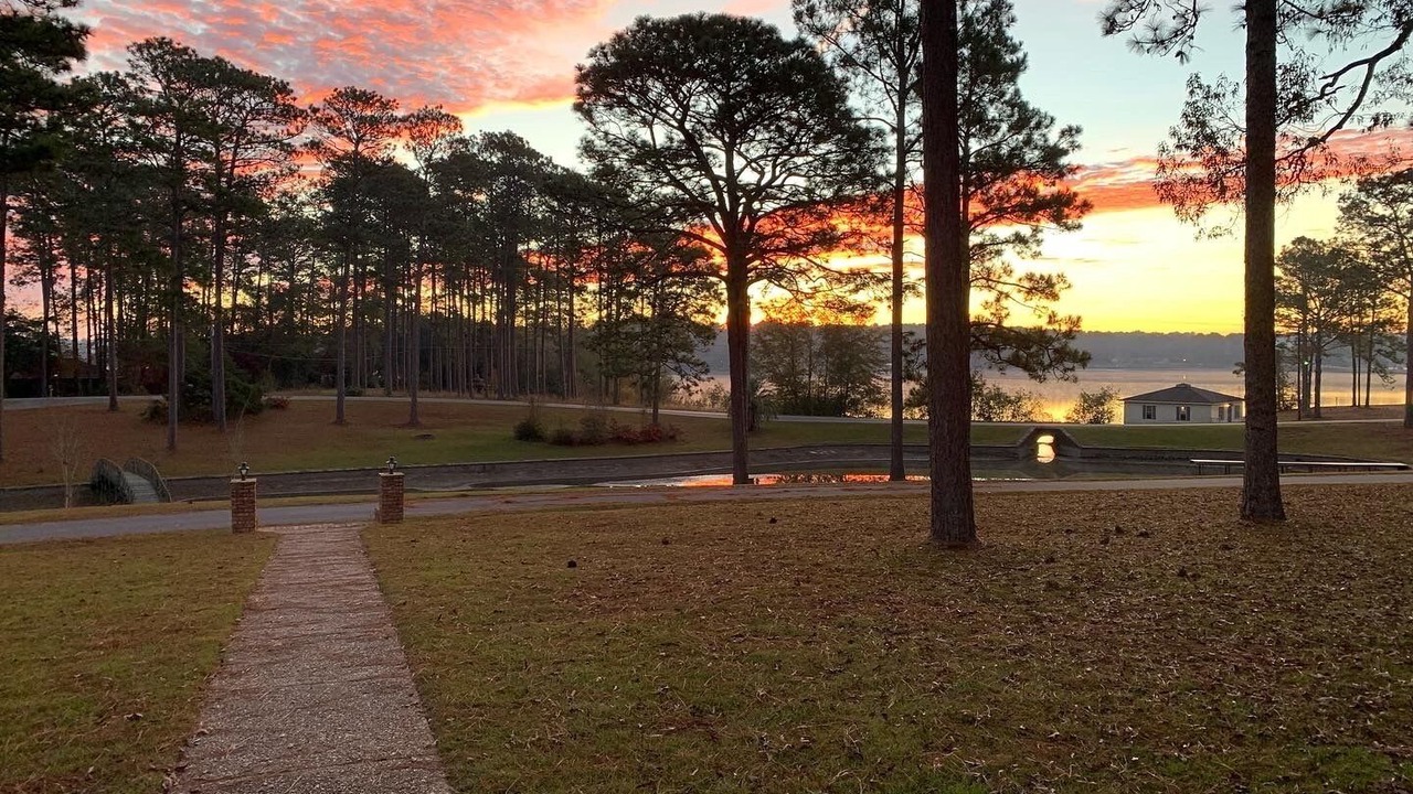 Photo of Outdoor in Hattiesburg