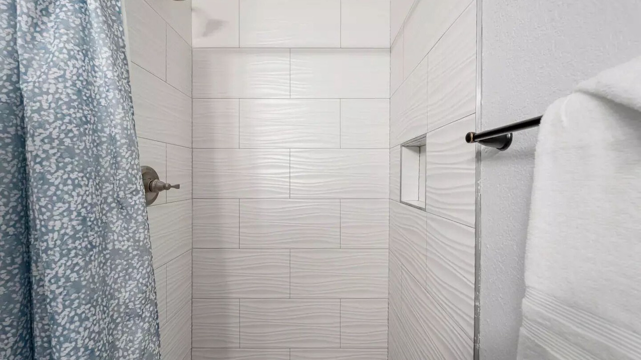 Photo of Bathroom in Silver Sands
