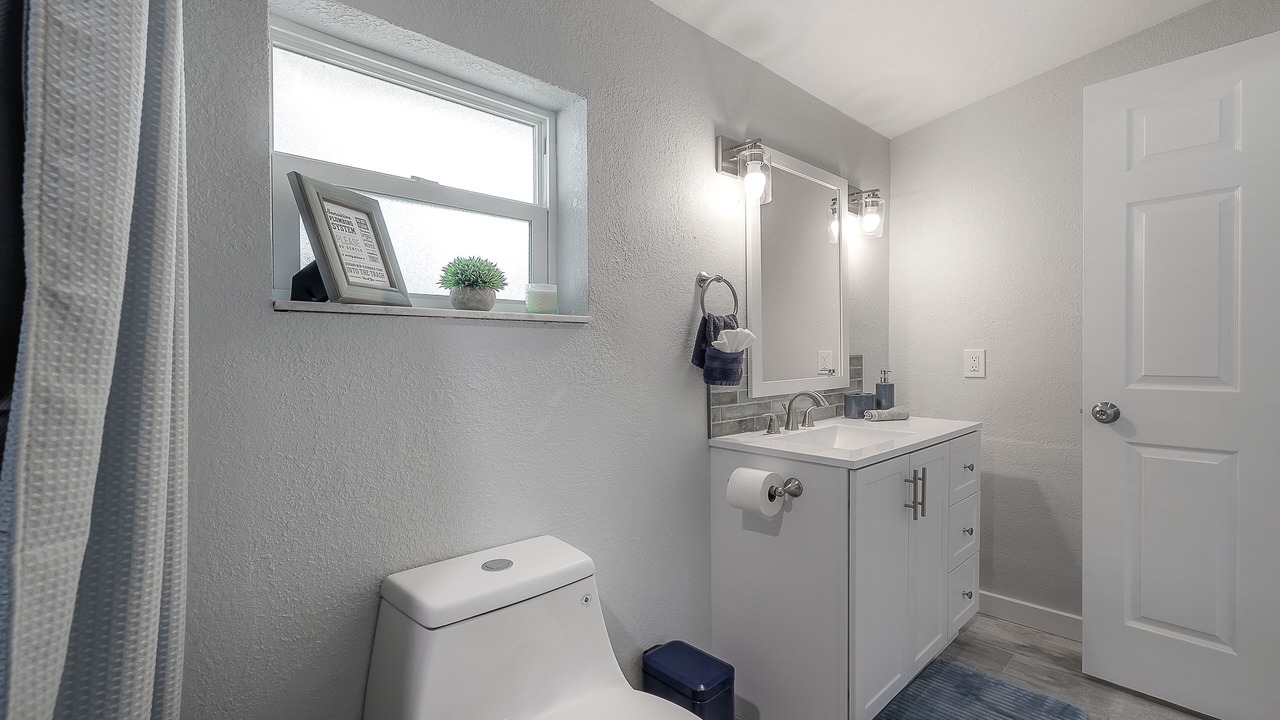 Photo of Bathroom in Gulfport
