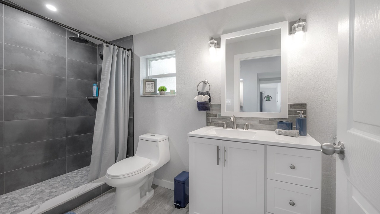 Photo of Bathroom in Gulfport