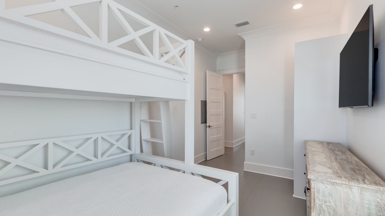 Photo of Bedroom in Orange Beach