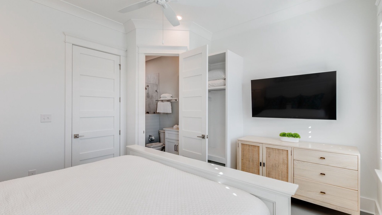 Photo of Bedroom in Orange Beach