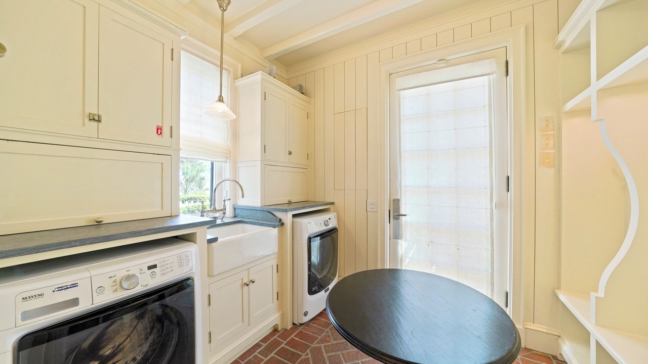 Photo of Bedroom in Seaside