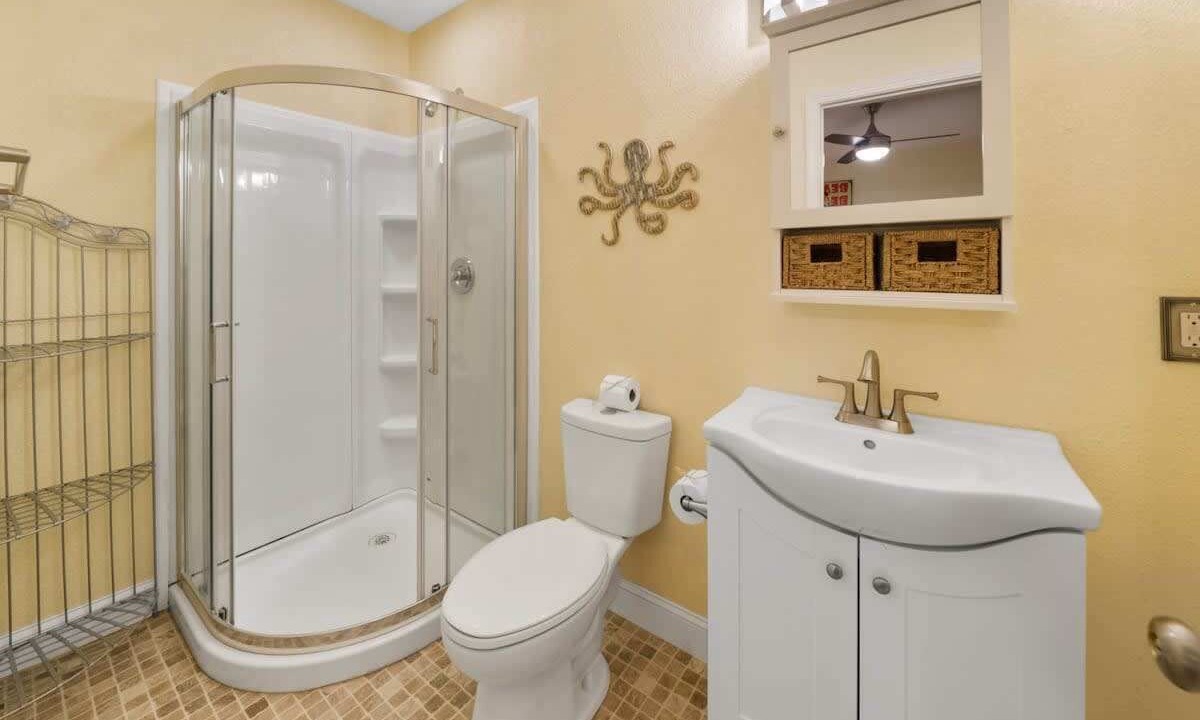 Photo of Bathroom in Bid-a-wee Beach