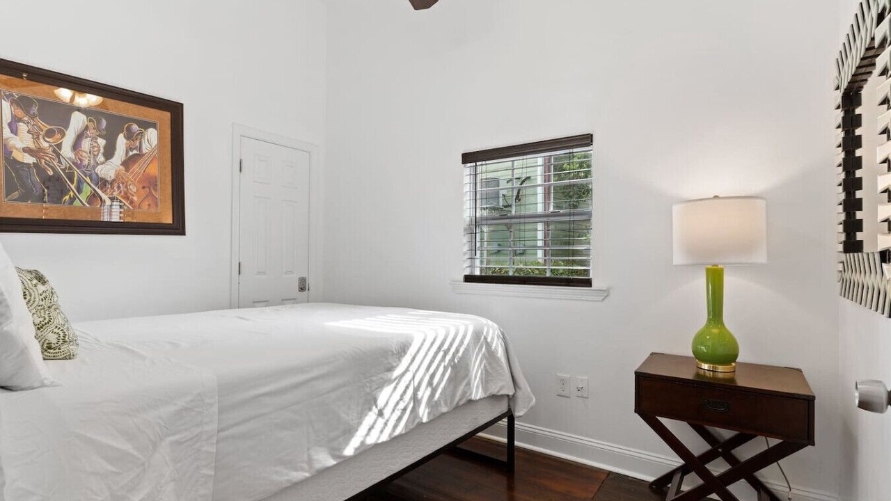 Photo of Bedroom in Tulane - Gravier