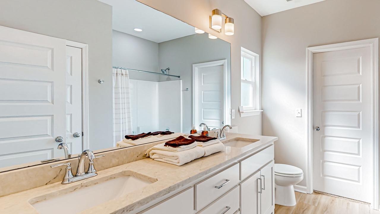 Photo of Bathroom in Callaway