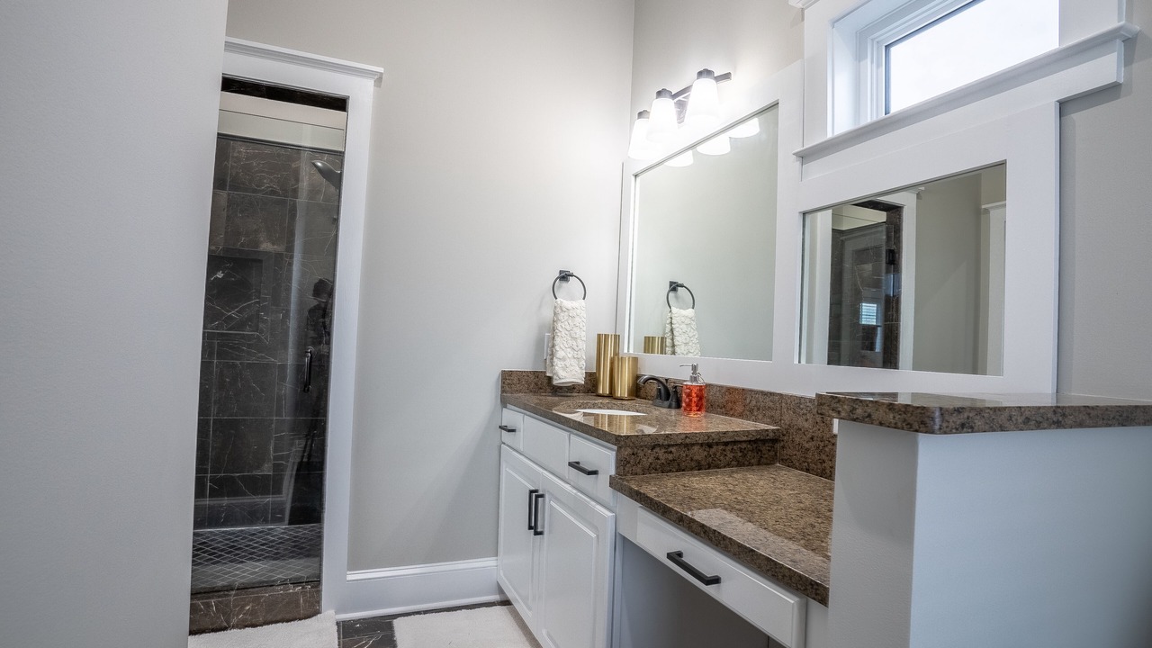 Photo of Bathroom in Hollywood Beach