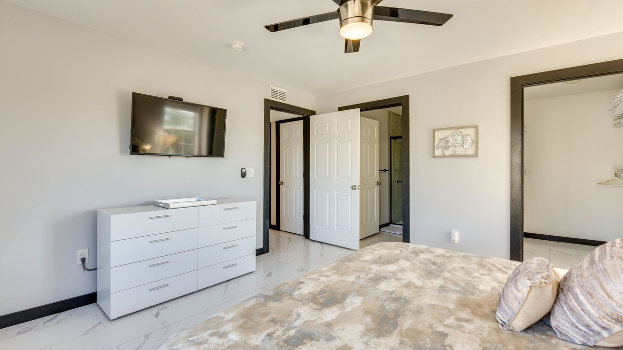 Photo of Bedroom in Indian Bayou