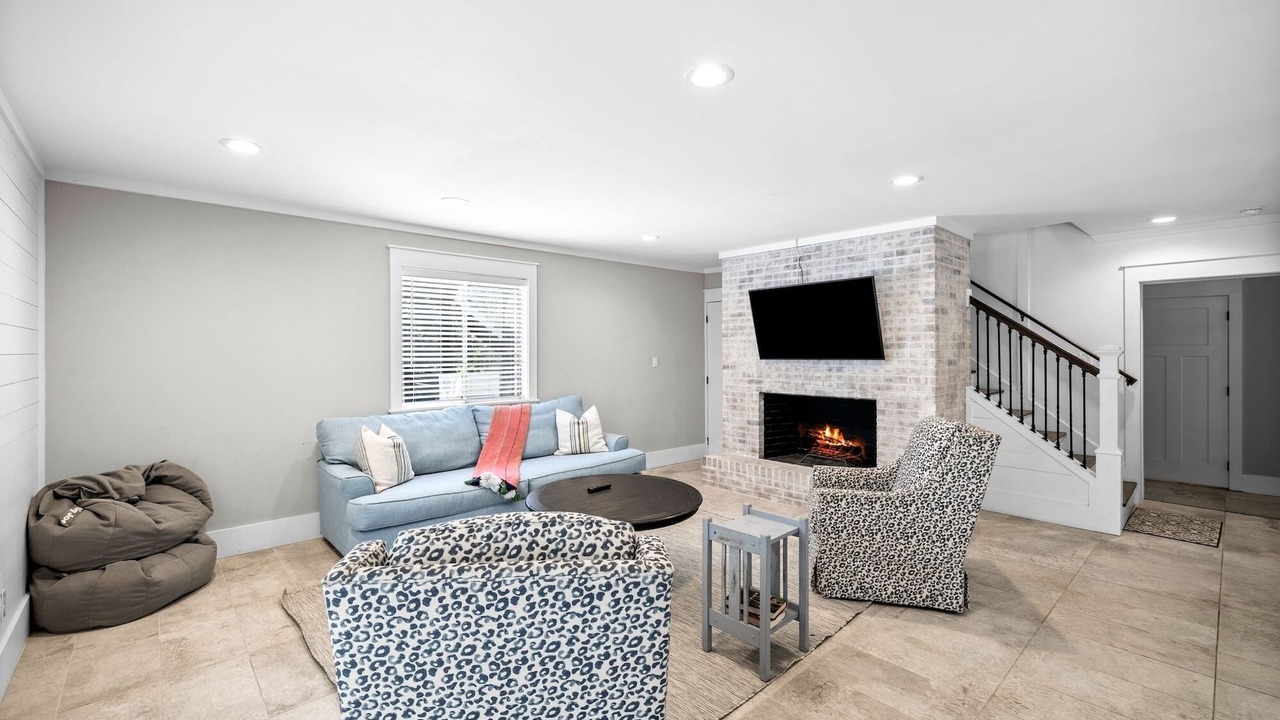 Photo of Livingroom in Gulfview Heights