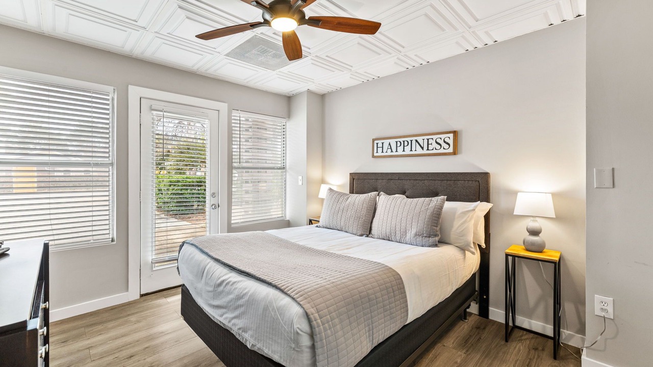 Photo of Bedroom in Gulfview Heights