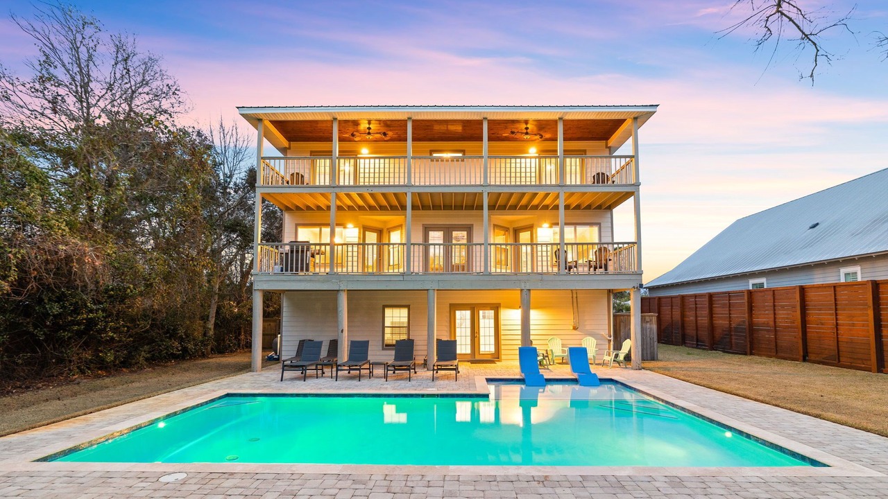 Photo of Outdoor in Gulfview Heights