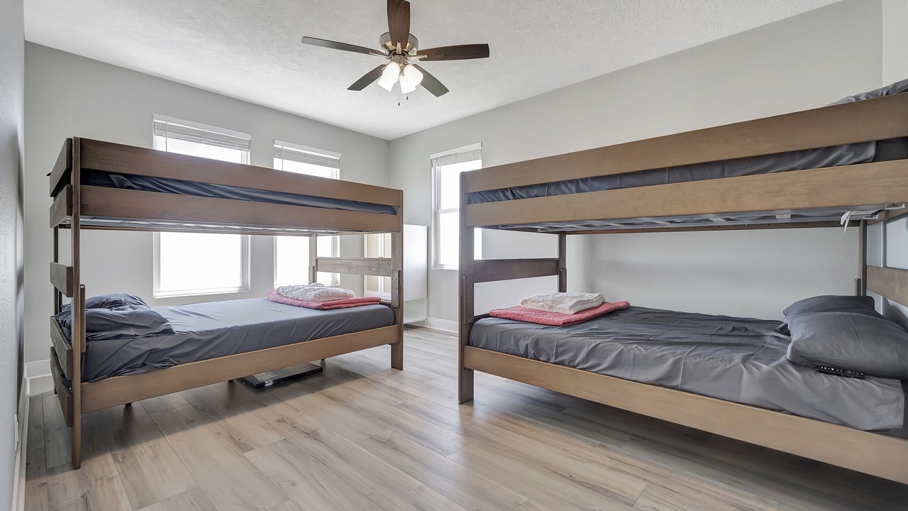 Photo of Bedroom in Port Bolivar