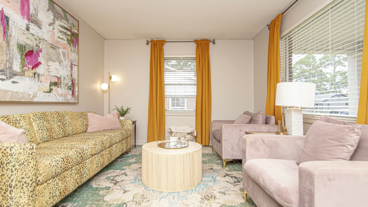 Photo of Livingroom in Benton