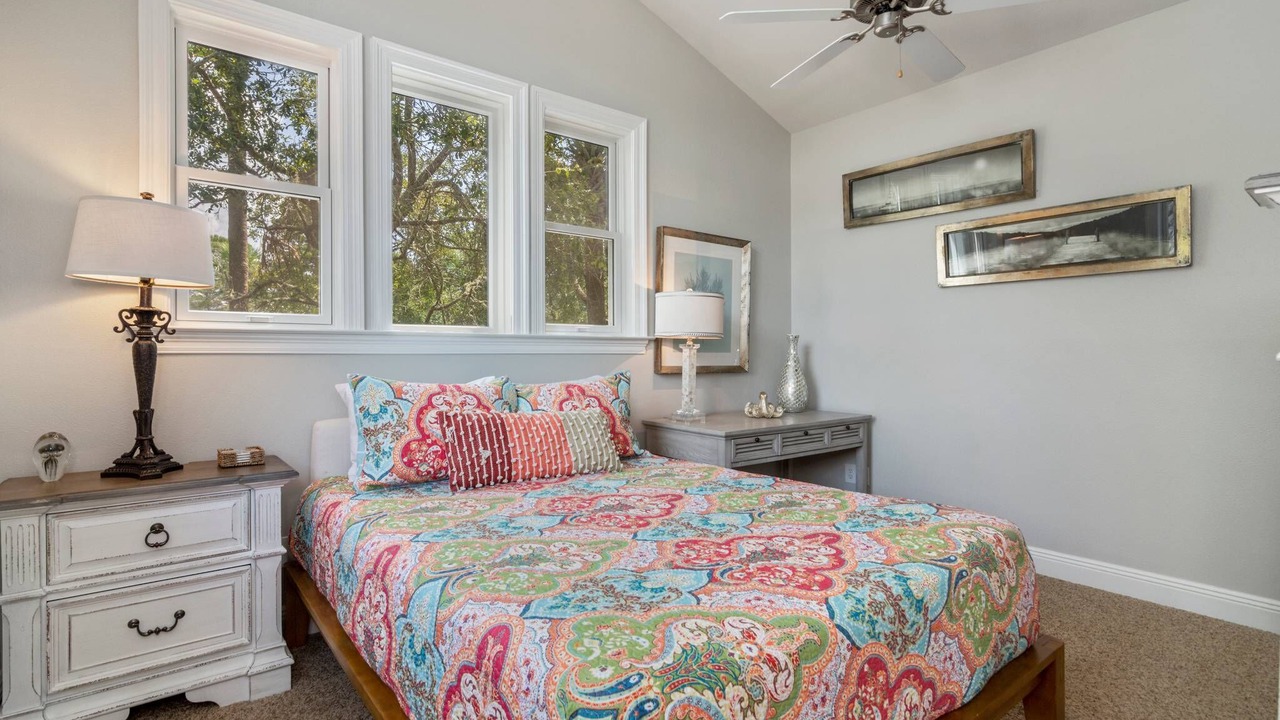 Photo of Bedroom in Gulf Place