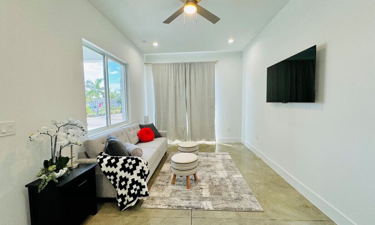 Photo of Bedroom in East Naples