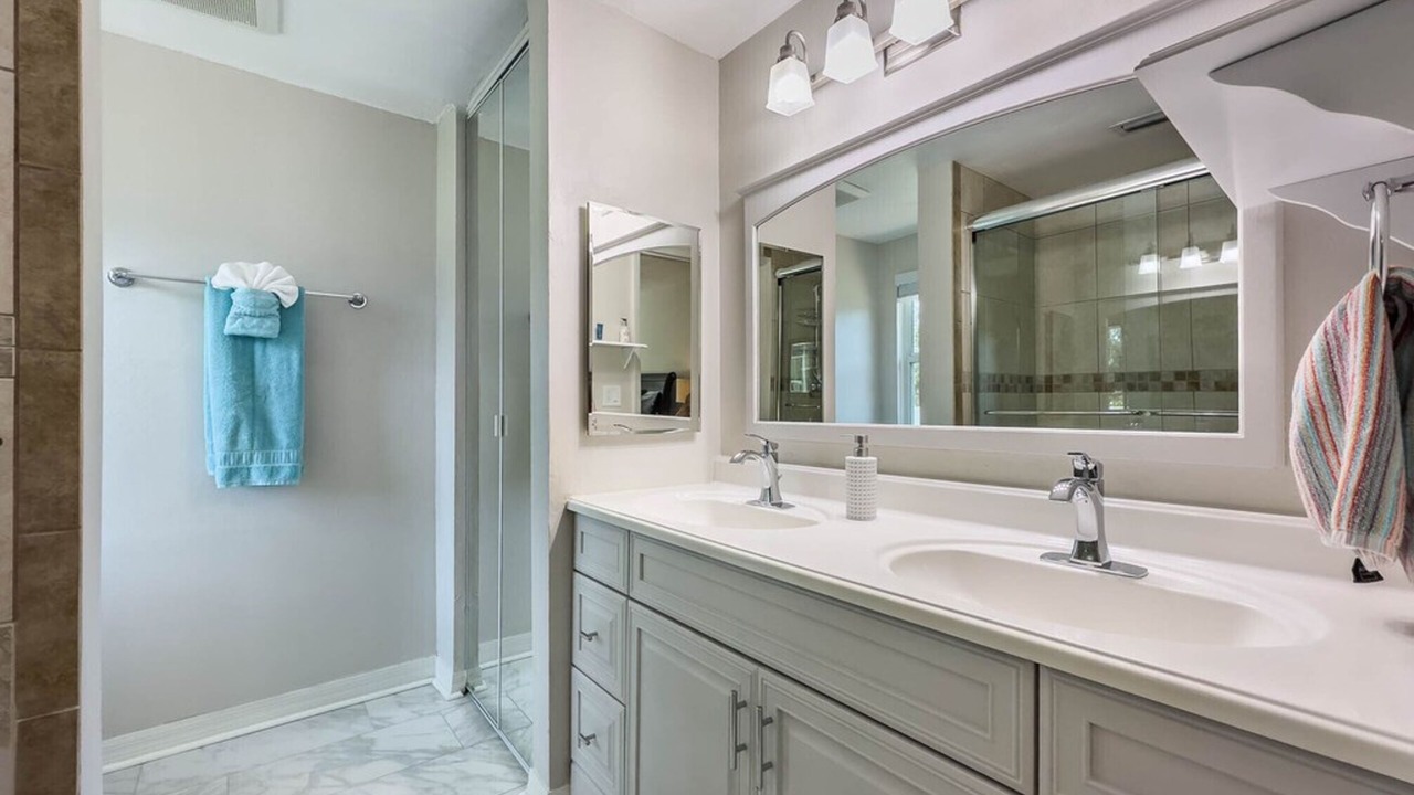 Photo of Bathroom in East Naples