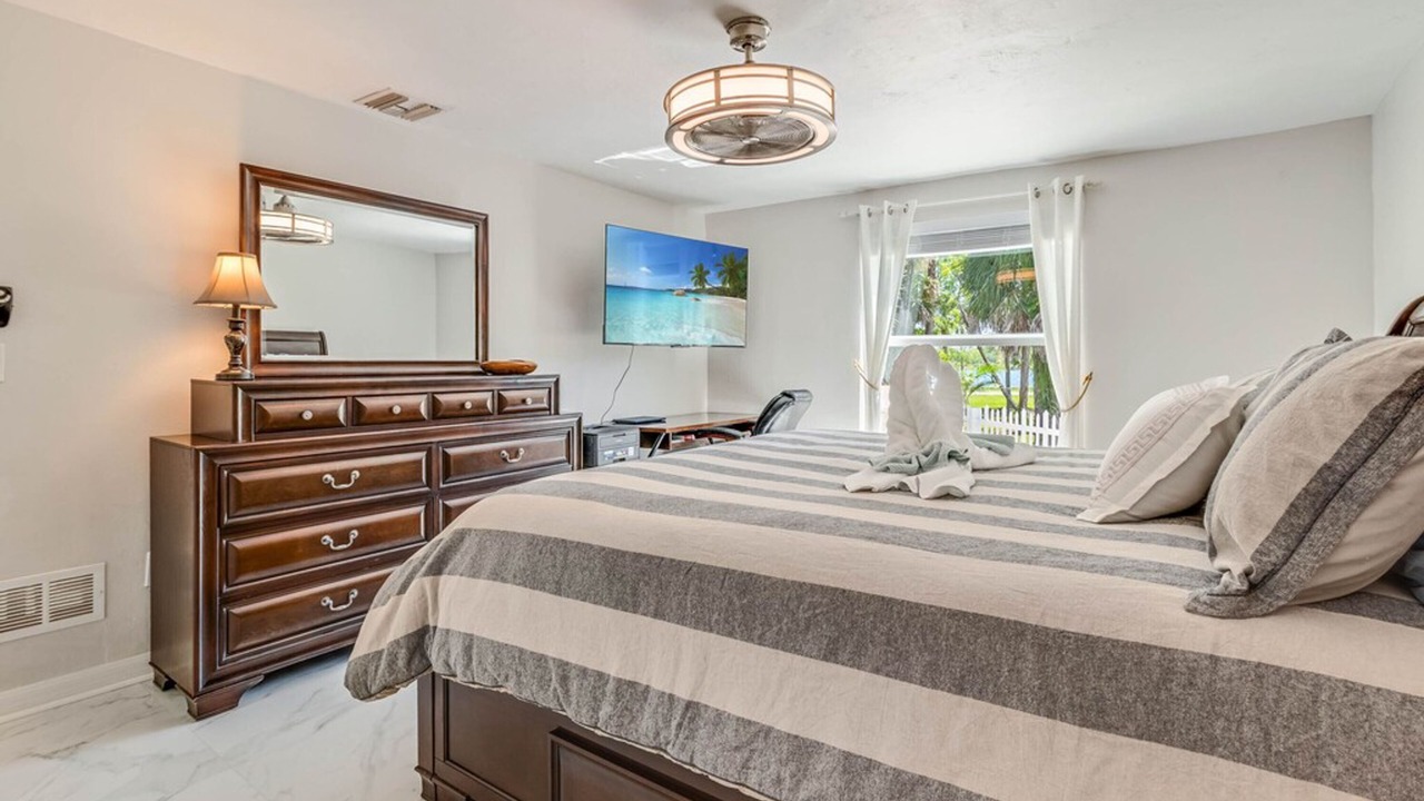 Photo of Bedroom in East Naples