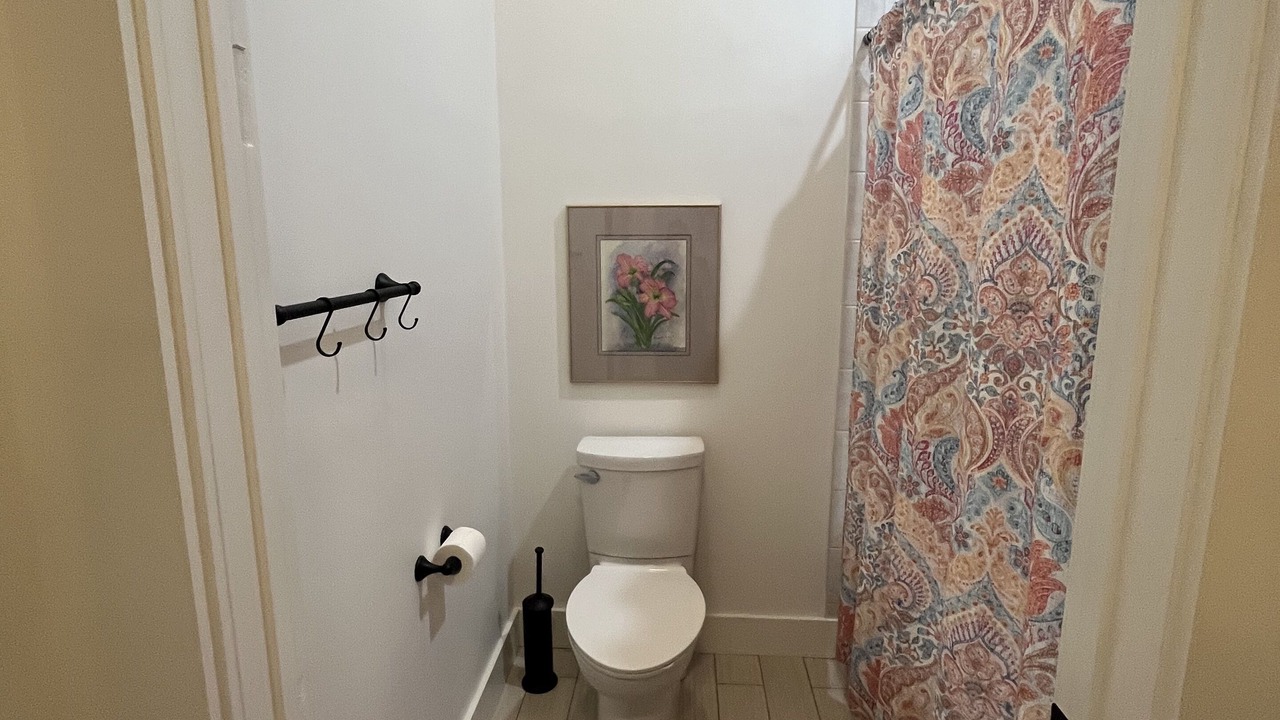 Photo of Bathroom in Apalachicola