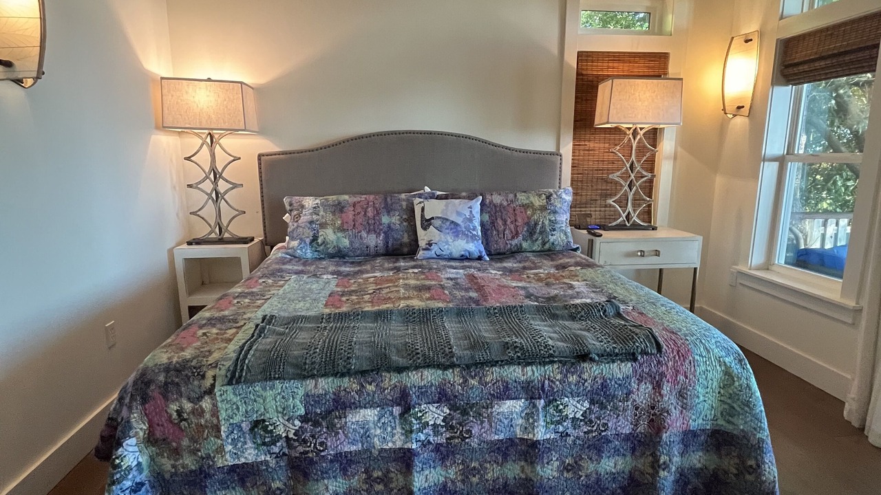 Photo of Bedroom in Apalachicola