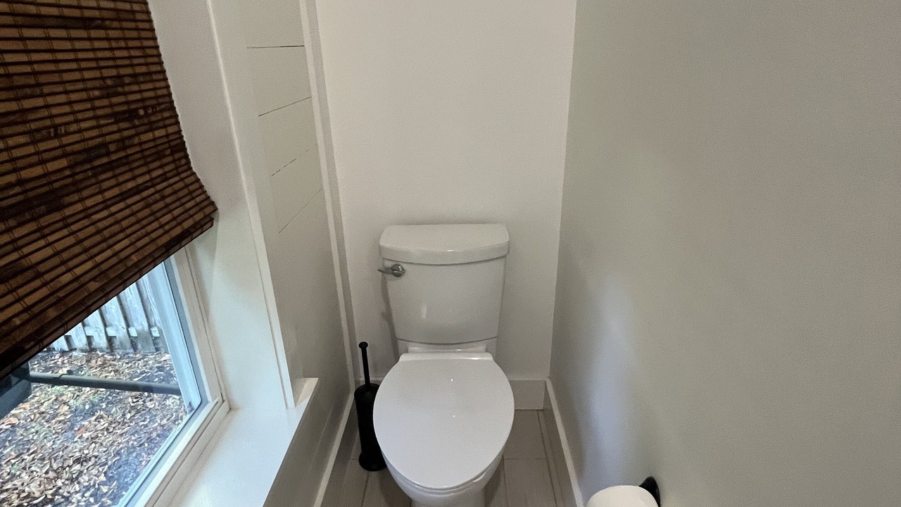Photo of Bathroom in Apalachicola