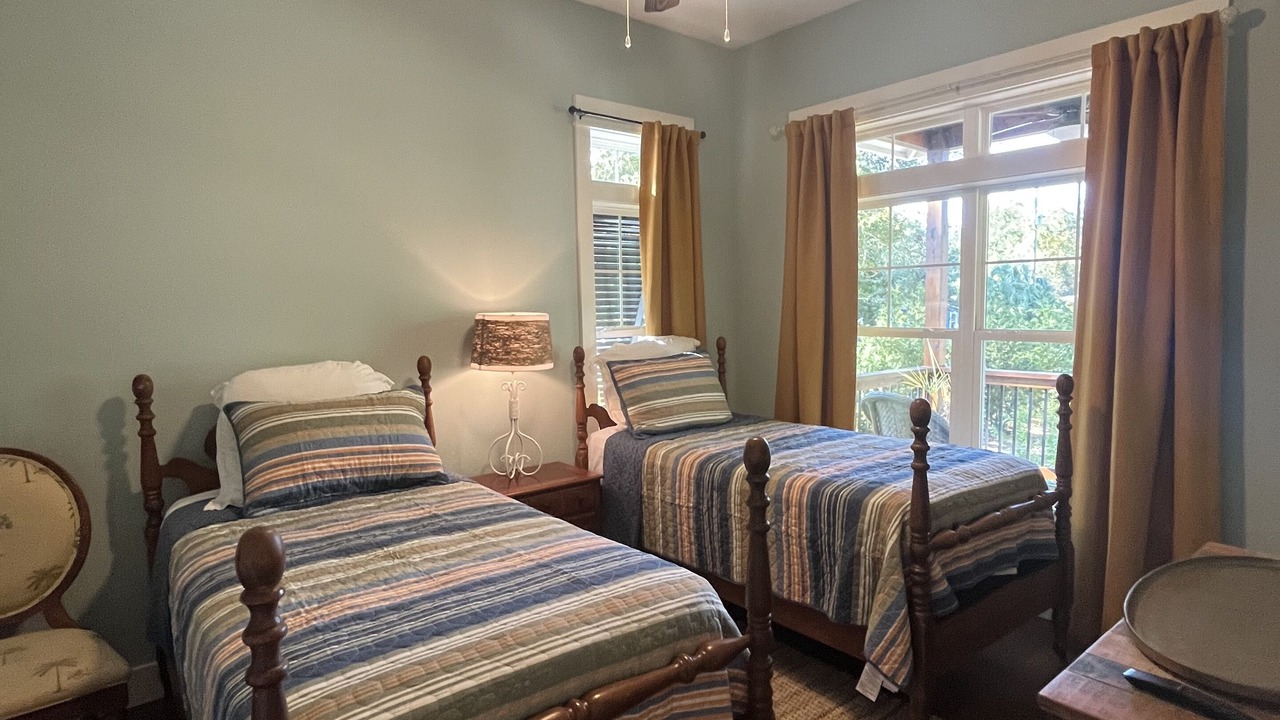 Photo of Bedroom in Apalachicola
