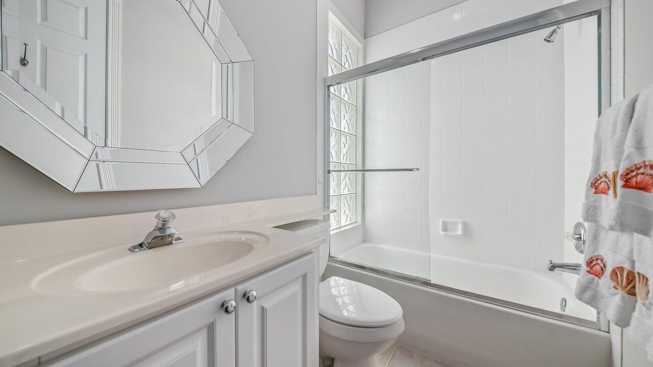 Photo of Bathroom in RiverWalk