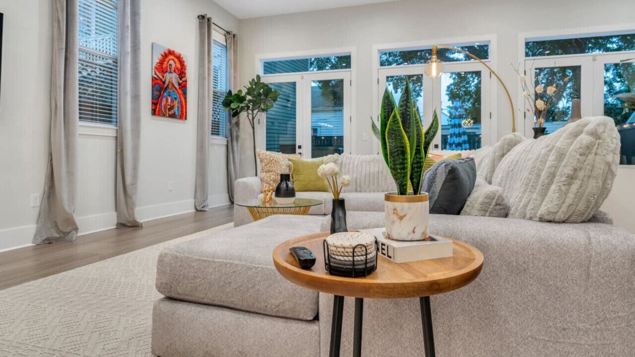 Photo of Livingroom in Saint Thomas Development