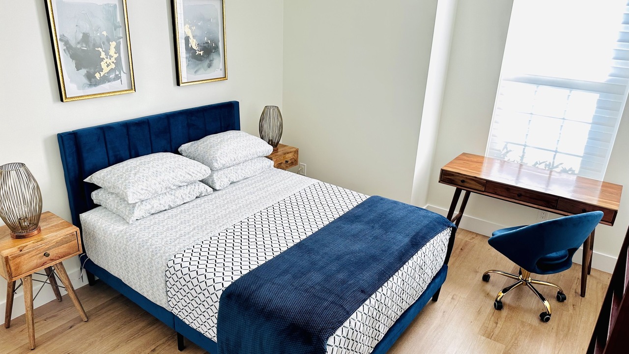 Photo of Bedroom in Crown Pointe