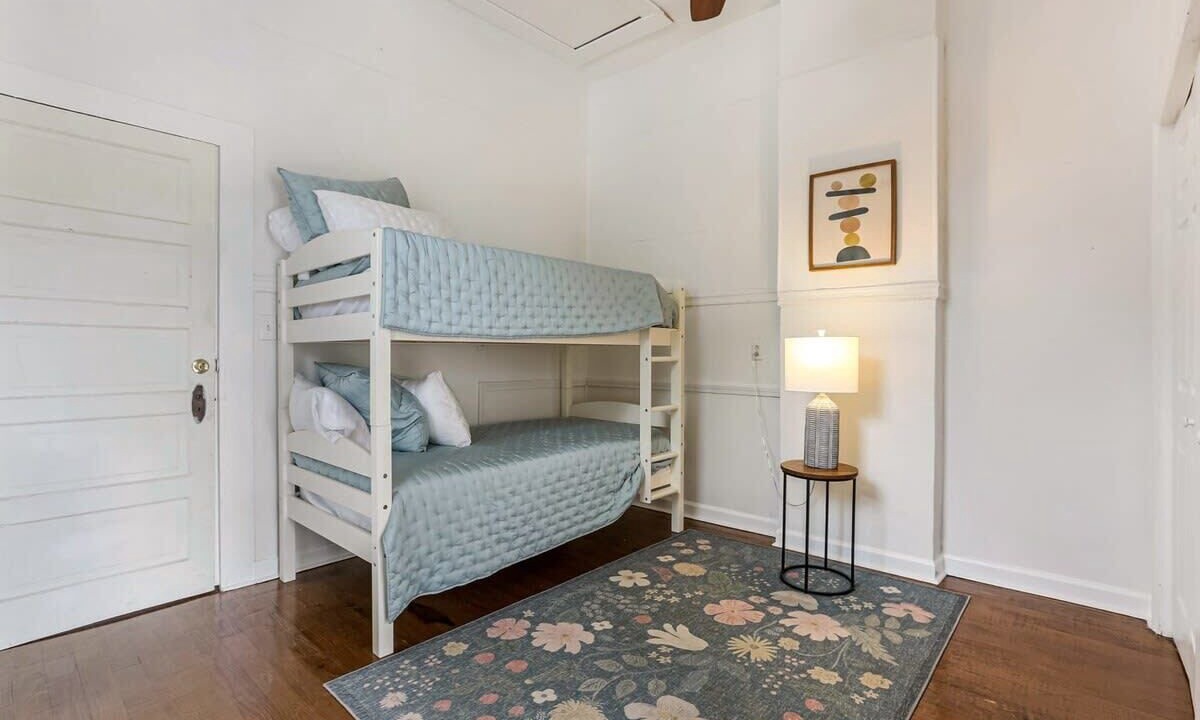 Photo of Bedroom in Mid-City