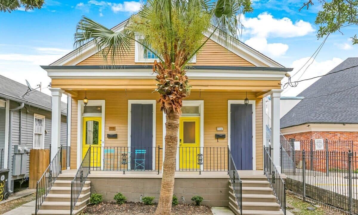 Photo of Outdoor in Mid-City
