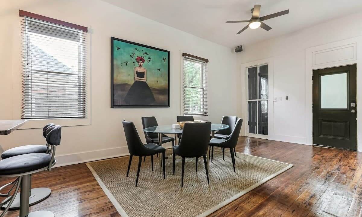 Photo of Others in Mid-City