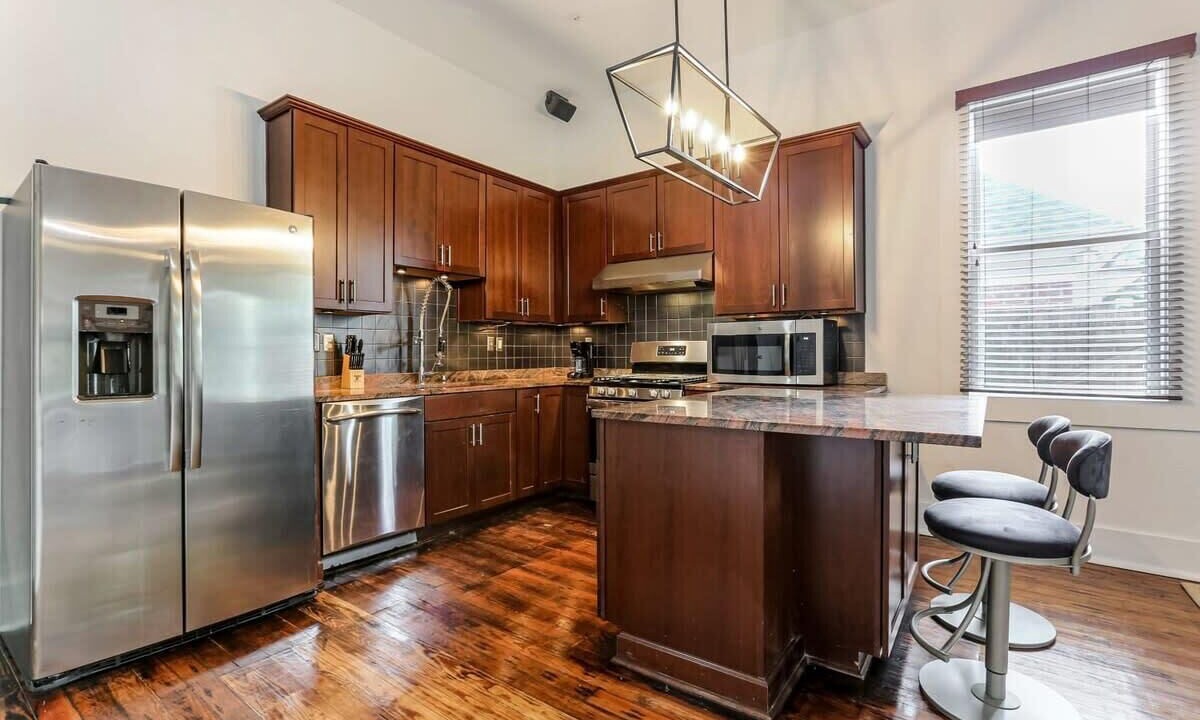 Photo of Kitchen in Mid-City