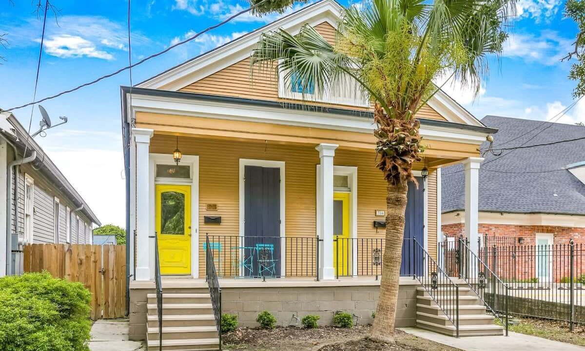 Photo of Outdoor in Mid-City