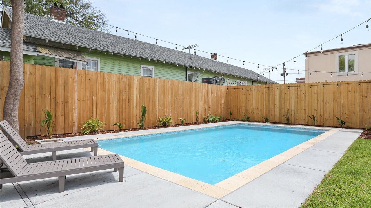 Photo of Outdoor in Mid-City