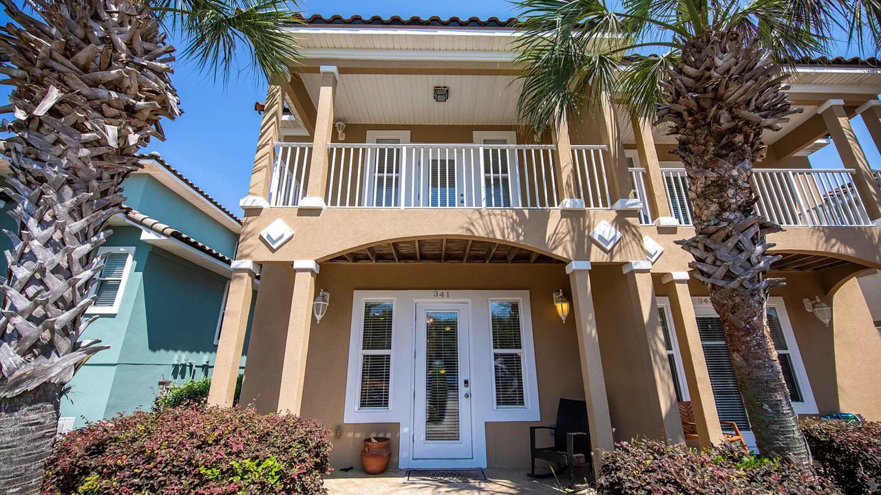 Photo of Outdoor in Fort Bay