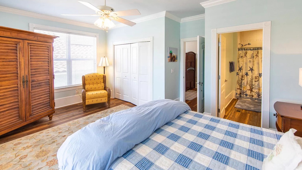 Photo of Bedroom in Fort Bay