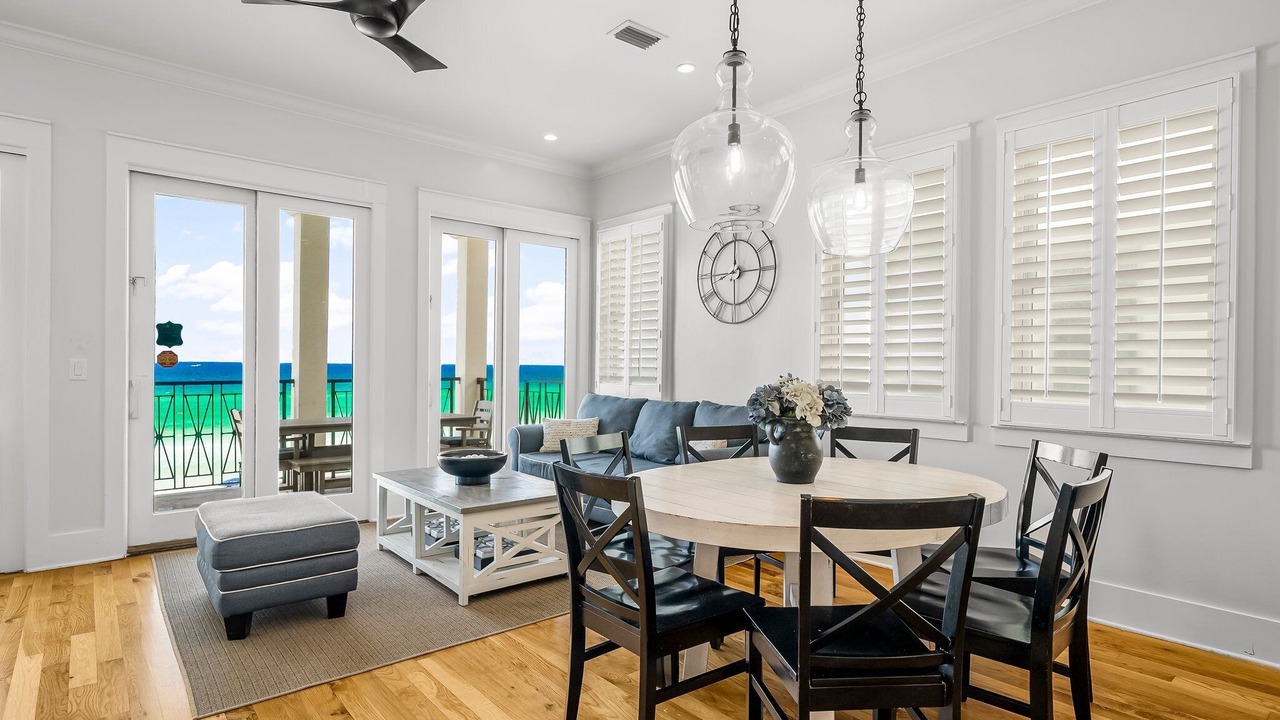 Photo of Patio Balcony in Frangista Beach