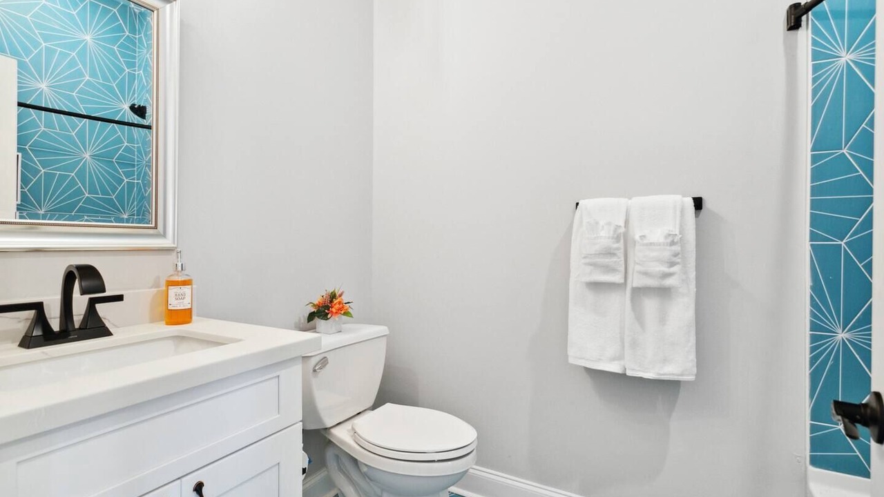 Photo of Bathroom in Tulane - Gravier