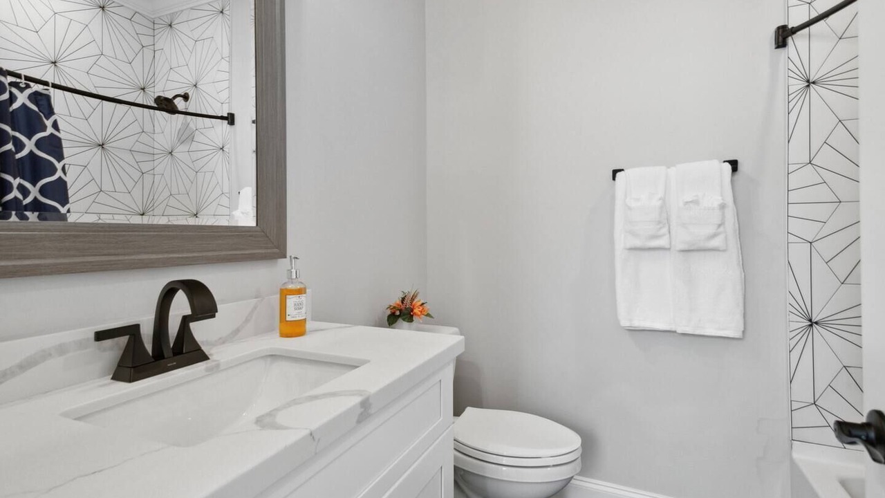 Photo of Bathroom in Tulane - Gravier