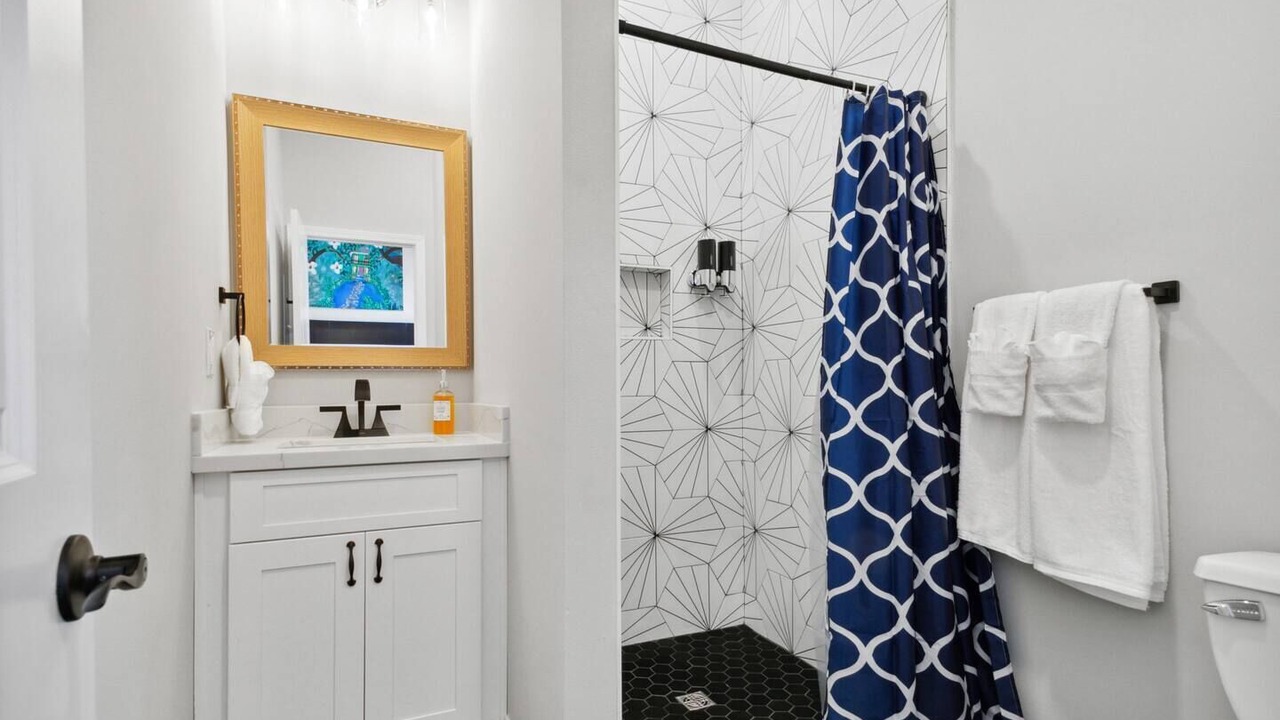 Photo of Bathroom in Tulane - Gravier